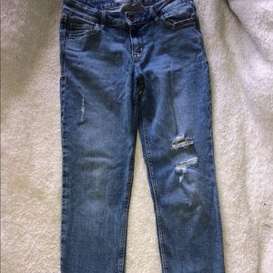 medium wash skinny jeans